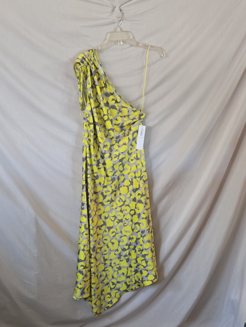 London Times Yellow and Gray One-Shoulder Printed Midi Dress